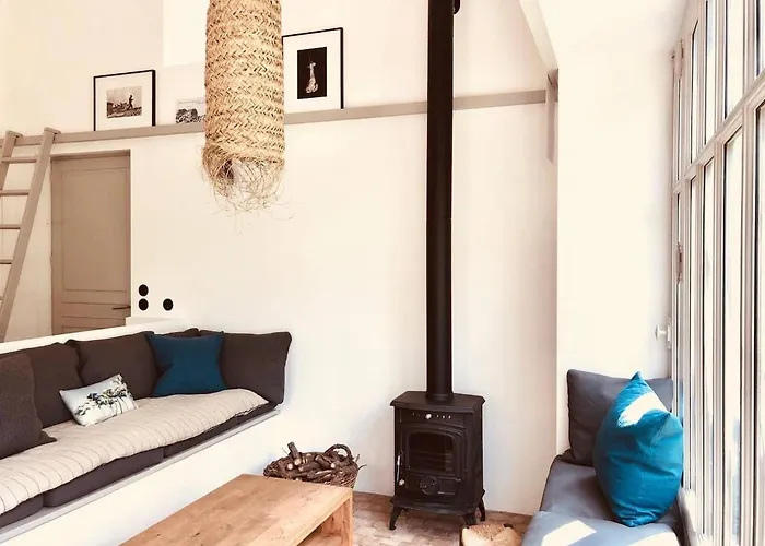 Le Poulailler, Private House With Garden And Parking